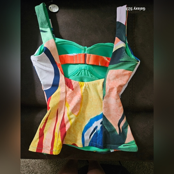 BNWOT SIZE XS TANKINI FROM CALIA BY CARRIE UNDERWOOD - Picture 2 of 3